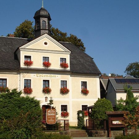 ลันด์โฮเทล เทึอร์มเชิน Hotel Schirgiswalde-Kirschau ภายนอก รูปภาพ